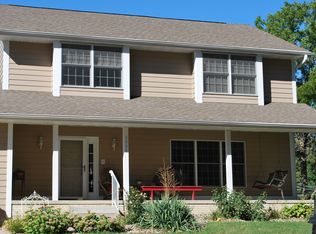 5904 SW 8th St, Des Moines, IA 50315