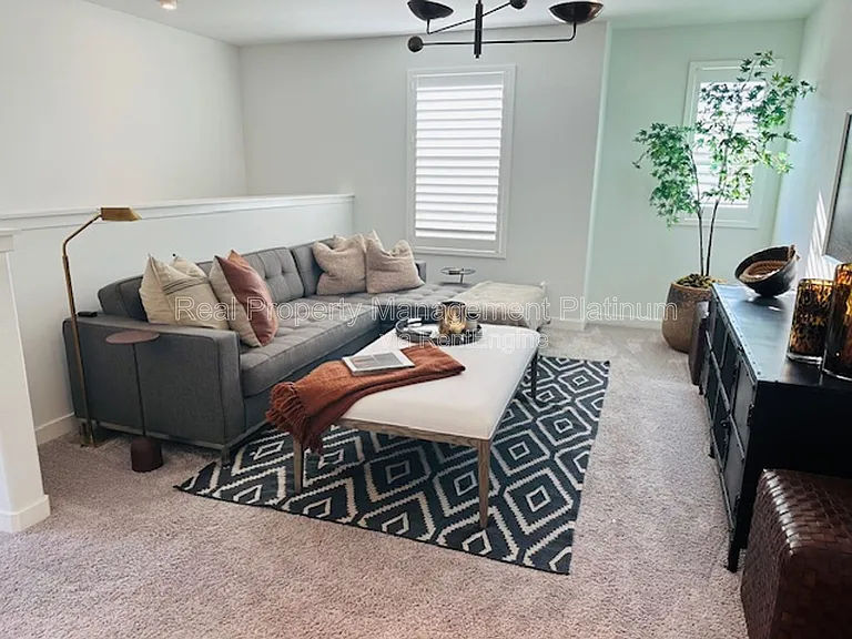 837 Soledad Ave — Photo 17