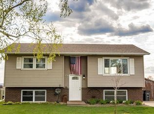 3030 North Ct, Onalaska, WI 54650