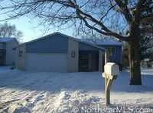 7403 Meadowwood Dr N, Brooklyn Park, MN 55444