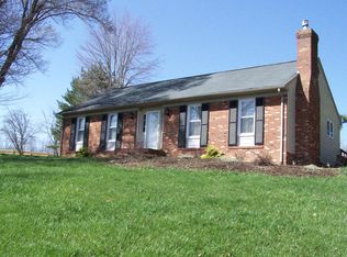 1906 Lacy Ln, Blacksburg, VA 24060