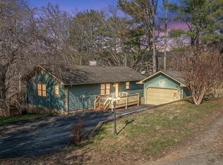 41 Little Brook Ter, Hayesville, NC 28904