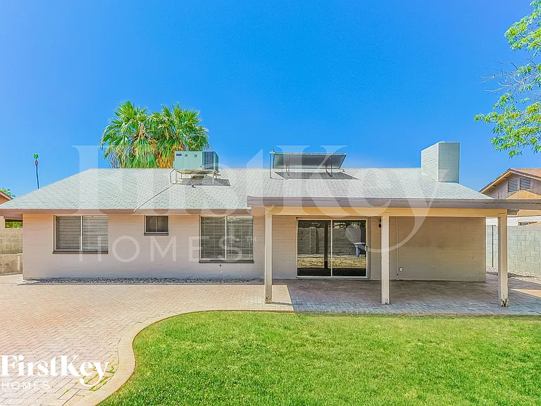 2670 W McNair St — Photo 15
