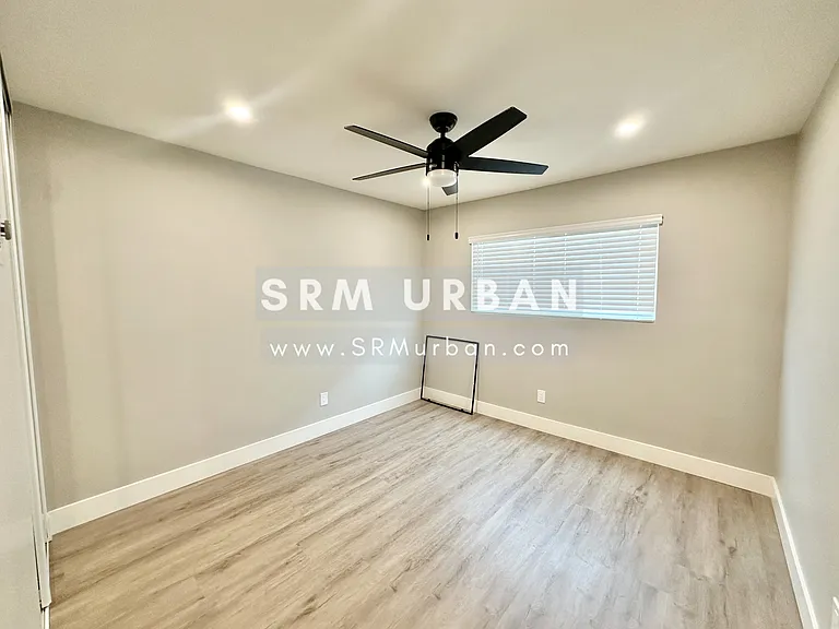 4438 Menlo Ave #3 — Photo 15