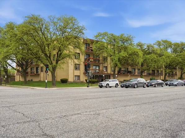 7730 Dempster St Unit 205, Morton Grove, IL 60053