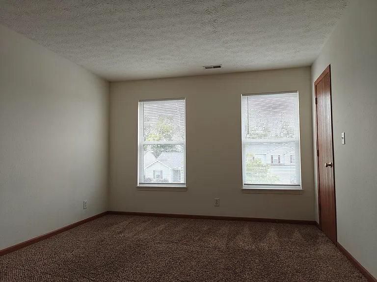 3063 Goddard Ct — Photo 13
