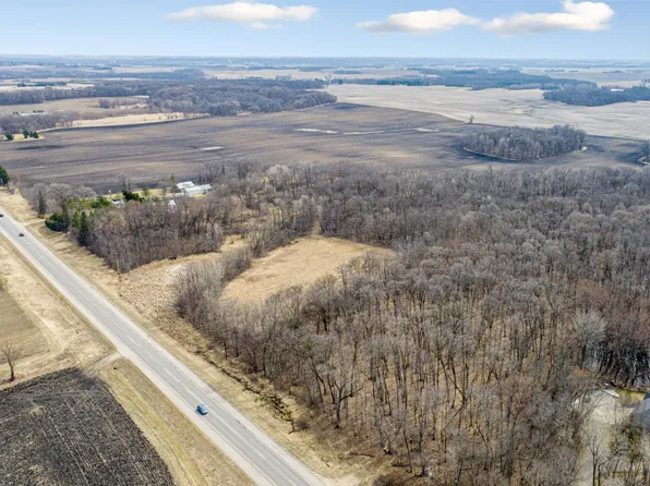 13XX Lonsdale Blvd E, Northfield, MN 55057