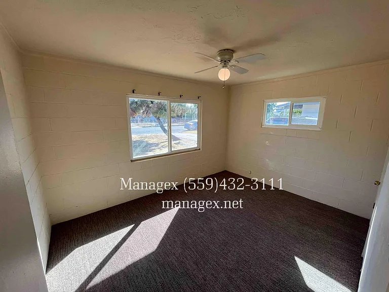2015 E Swift Ave — Photo 7