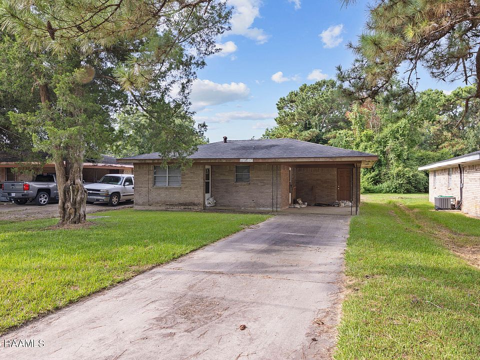 1st image of 848 State Highway 1252
