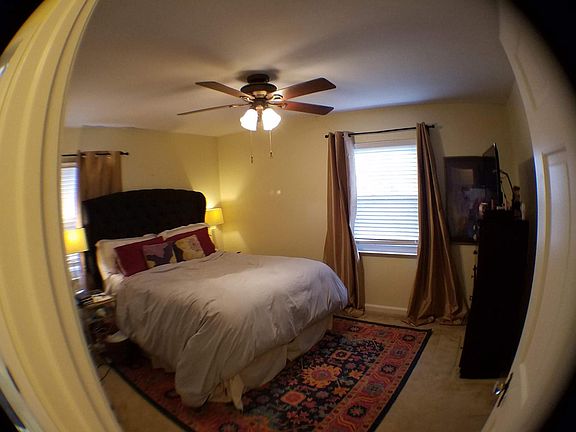 4th image of 5762 Doerger Ln