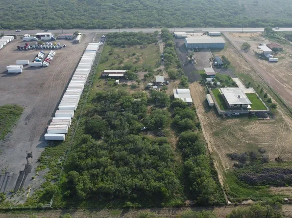 15923 Us Highway 83 N, Laredo, TX 78045