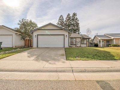 8128 Visalia Way, Sacramento, CA, 95828