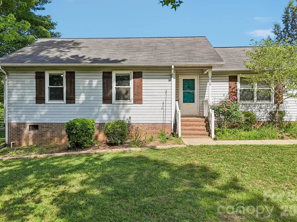 128 Levo Dr, Troutman, NC 28166