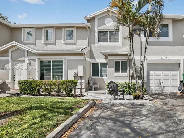 12147 SW 49th Ct, Cooper City, FL 33330