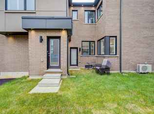 33 Golden Fern St, Markham, ON L6B0V3