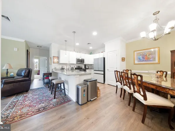 600 Harvin Way #632, Brookhaven, PA 19015