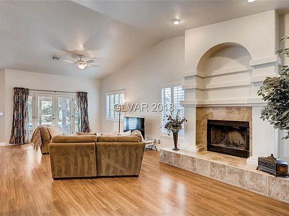5th image of 3240 W Meranto Ave