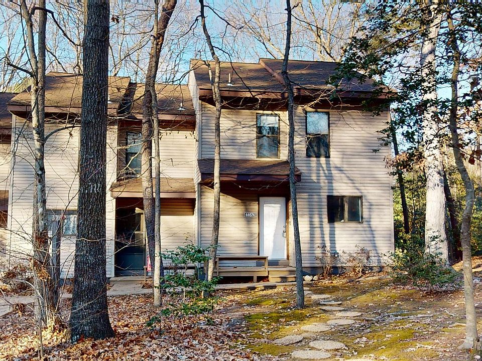 1st image of 44674 Scarlet Oak Ct