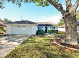 16810 Rippling Mill Dr, Sugar Land, TX 77498