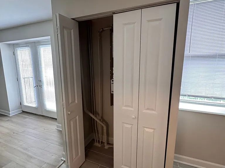 5630 Pershing Ave #33 — Photo 9