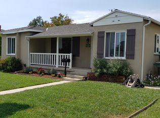 3305 W Clark Ave, Burbank, CA 91505