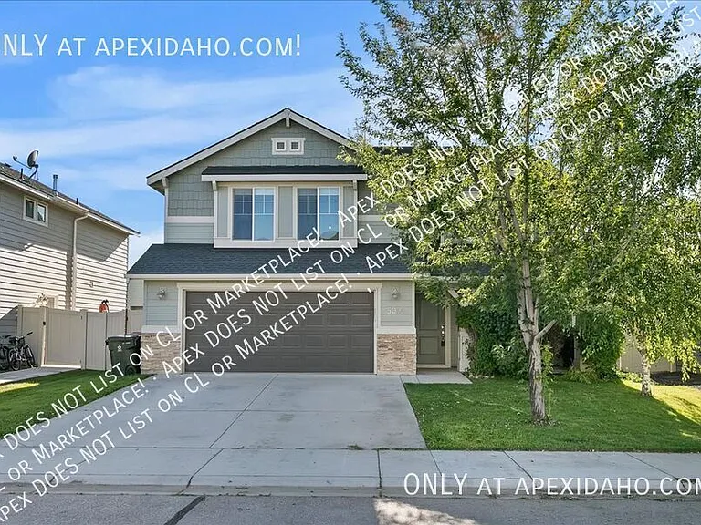 5095 N Maplestone Ave — Photo 1