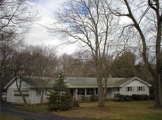 191 Juniper Dr, North Kingstown, RI 02852