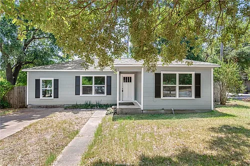 401 Dunn St Photo 1