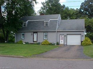 107 S Hilltop Dr, Minerva, OH 44657