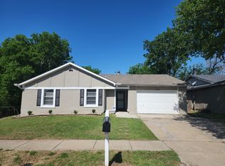 3402 Chesapeake Dr, Arlington, TX 76014