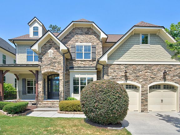 2nd image of 208 William Henry Way