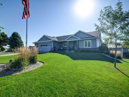 1339 Heritage Lane, Sun Prairie, WI 53590