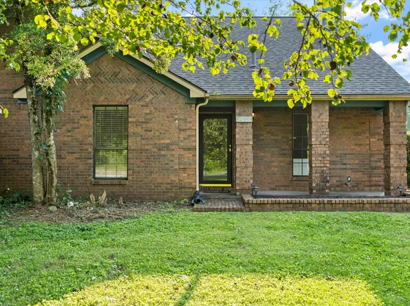 2272 Patriot Dr, Murfreesboro, TN 37130