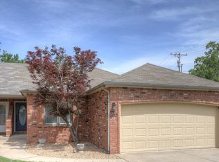 202 W Briarbrook Ln, Carl Junction, MO 64834