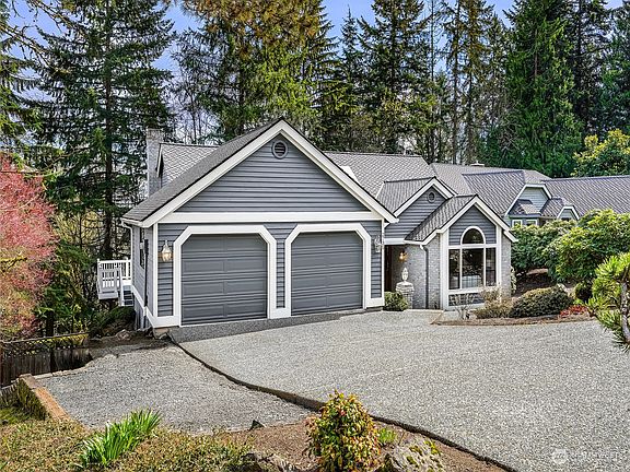 2nd image of 2735 NW Pine Cone Drive