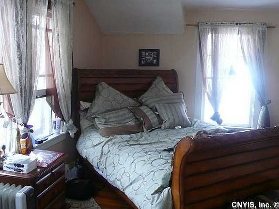 4th image of 120 E Genesee St #E