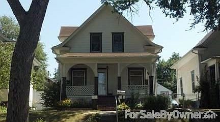 737 B Street
						:
						Porch swing is waiting for you!