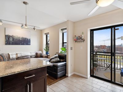 102 Ogden Ave APT 304, Jersey City, NJ, 07307