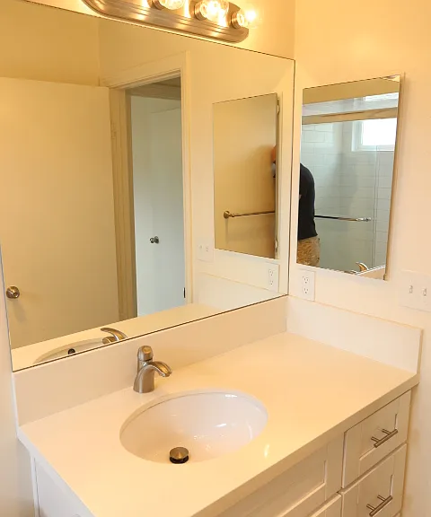 4770 Point Loma Ave #202 — Photo 3