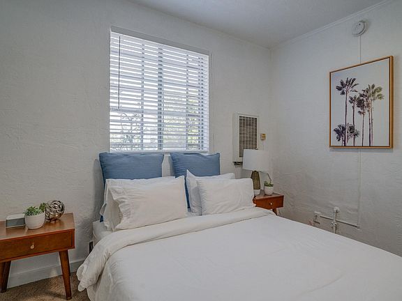 3rd image of 2500 Pacific Ave APT 1