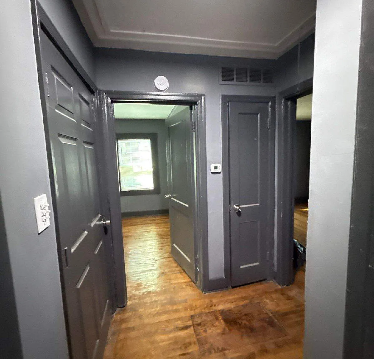 3 bed, 1.5 bath, 1168 sqft, $1,550 — Photo 1