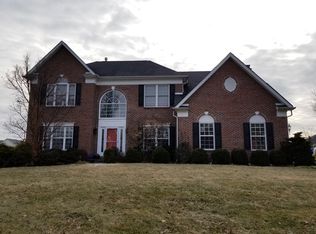 5645 Timberly Ln, Pipersville, PA 18947