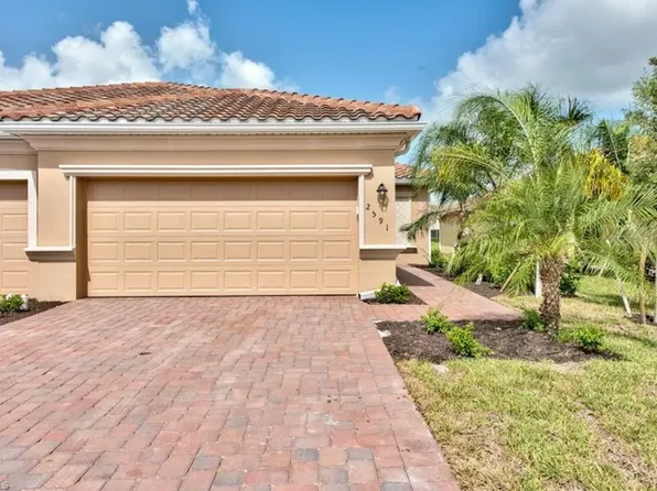 2591 Vine Ave, Naples, FL 34120