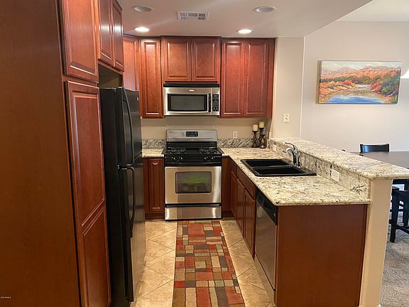 2nd image of 5450 E Deer Valley Dr Unit 2019