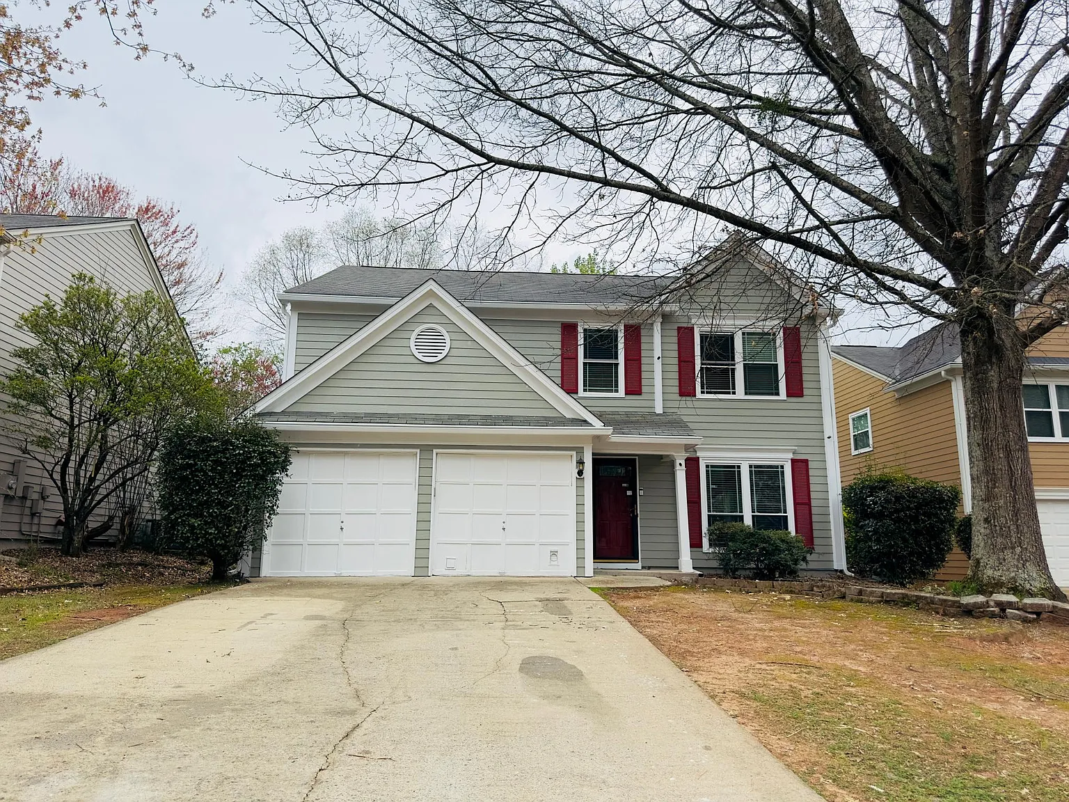 3 bed, 2192 sqft, $2,250 — Photo 1