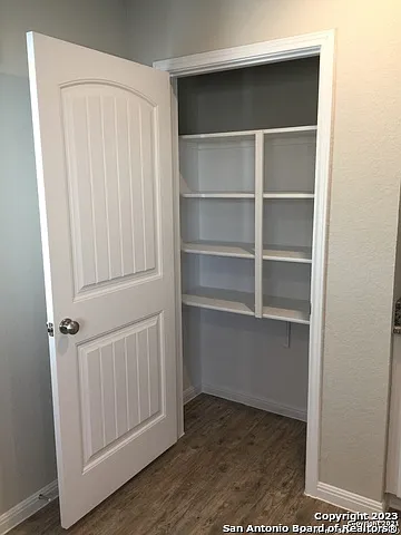 10523 Legacy Cv — Photo 15