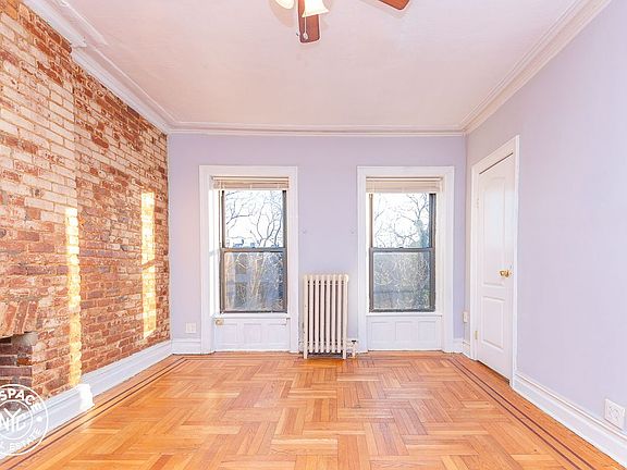 5th image of 484 Willoughby Ave #4XX