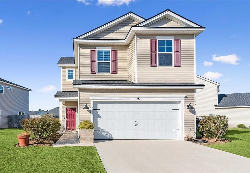 1st image of 1092 Autumns Wood Cir E