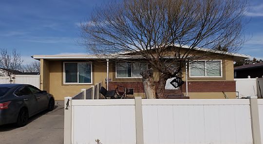 2nd image of 1054 W Wenco Dr