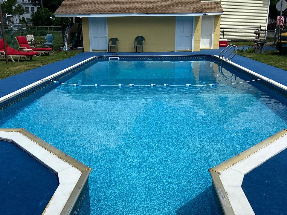 34 Pleasant St APT A, Plainfield, CT 06374 Zillow